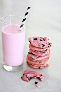 Pink Oreo cheesecake cookies