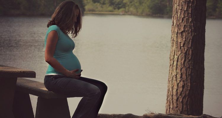 Ways to overcome Emotional Stress and Mood Swings during Pregnancy