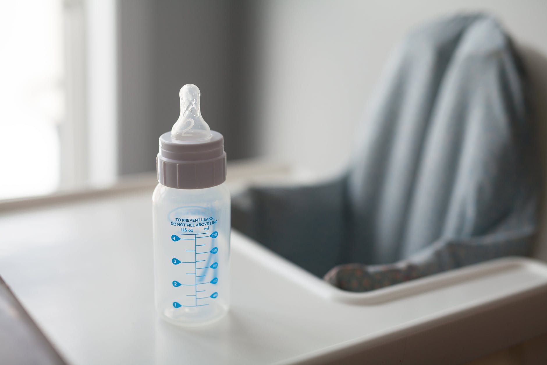 Clean baby bottles/pexel